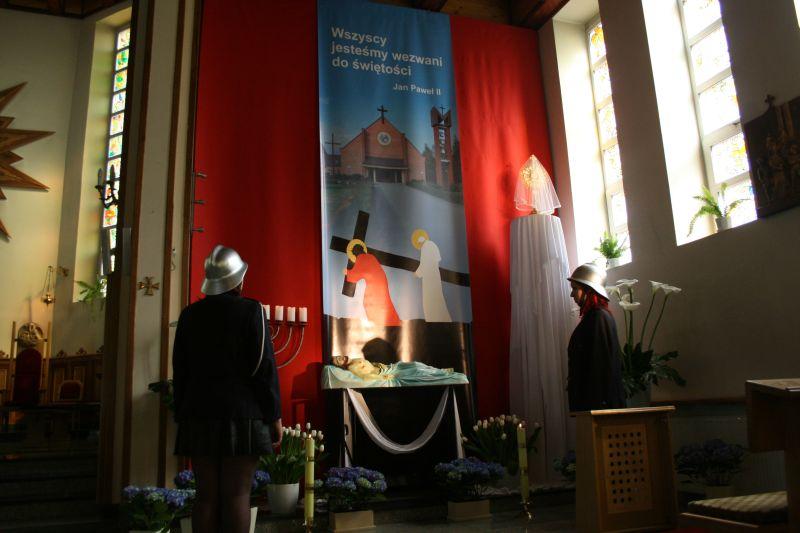 Groby Pańskie w łowickich kościołach