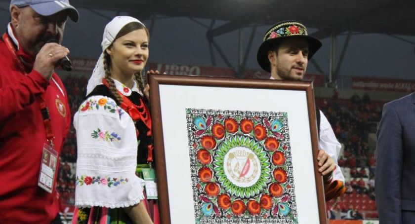 Widzew gra z Legią w Pucharze Polski. Jaki wynik typują łowiccy kibice-samorządowcy?