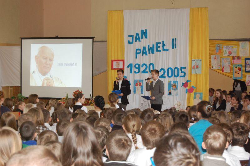 W „Jedynce” pamiętali o Janie Pawle II