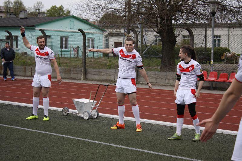 Remis w świątecznym meczu rugby