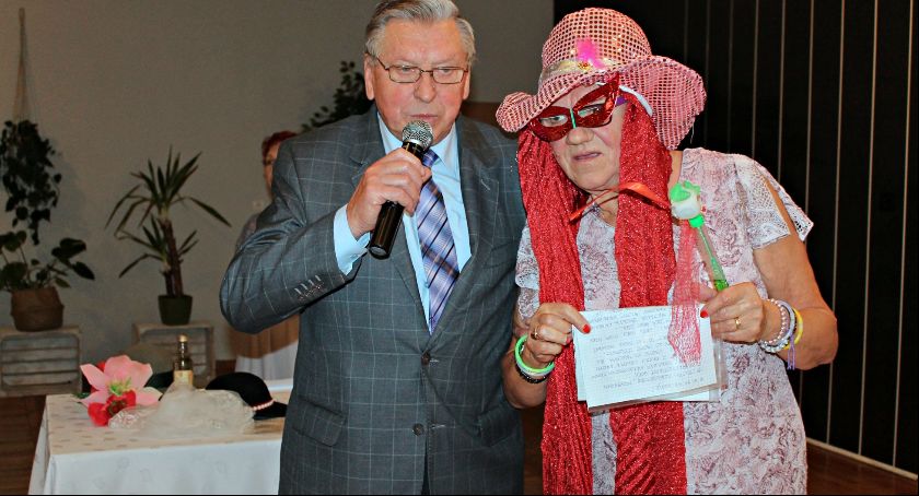 Andrzejki w Klubie Seniora 