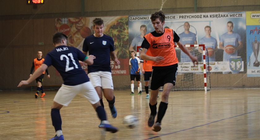 Wyniki 2. kolejki Łowickiej Ligi Futsalu. Ogrodowa SMS Dąbkowice i Drużyna KIA z kompletem zwycięstw (ZDJĘCIA, VIDEO)