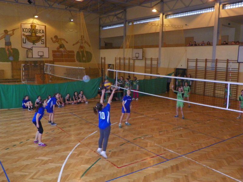 SP Domaniewice i SP 7 Łowicz grają dalej