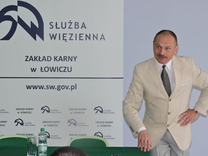 Zagajewski o kulisach przyjęcia przez Mieszka I chrztu Polski