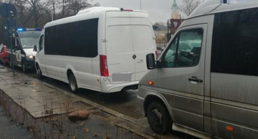 Nietrzeźwy kierowca autobusu na linii Łowicz - Łódź 