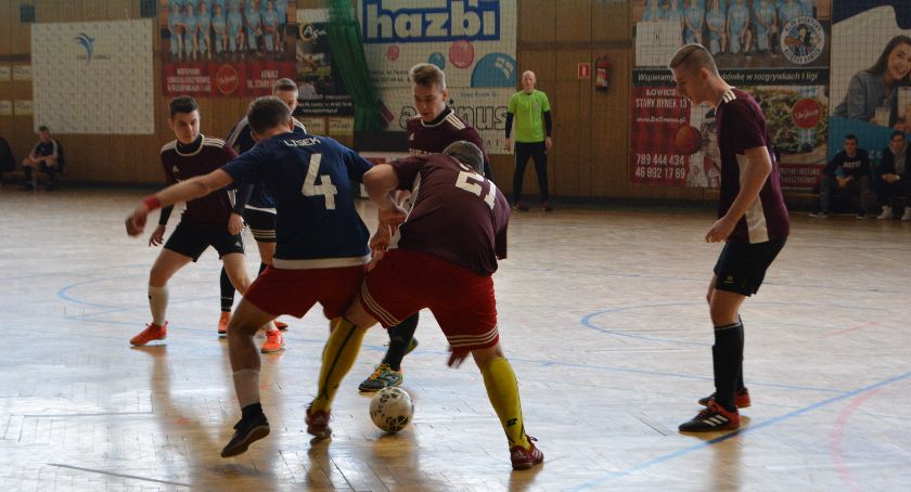 Łowicka Liga Futsalu: awanse FC Łaguszew, Mal-Budu Łowicz, Sparty Piątek, FC Jamno i Cartelu Parma