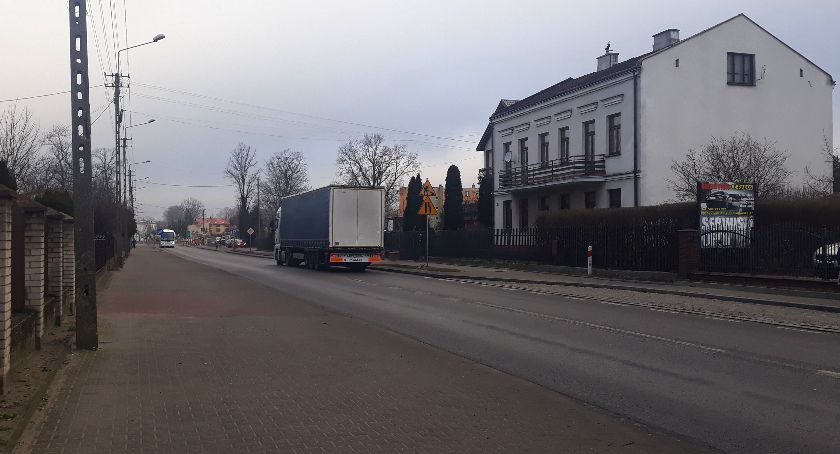 Wyniki badań hałasu na ul. Bolimowskiej w Łowiczu. Normy przekroczone w dzień i w nocy