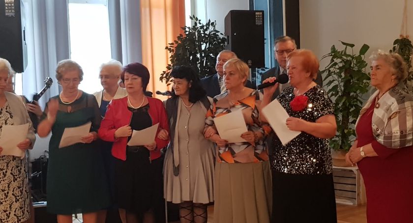 Tłusty Czwartek w Klubie Seniora „Radość” (FOTO i VIDEO)
