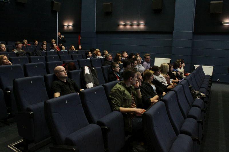 Debata o współczesnych zagrożeniach