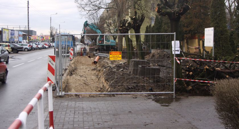 Budowa zatoki parkingowej przy Przedszkolu nr 4 w Łowiczu