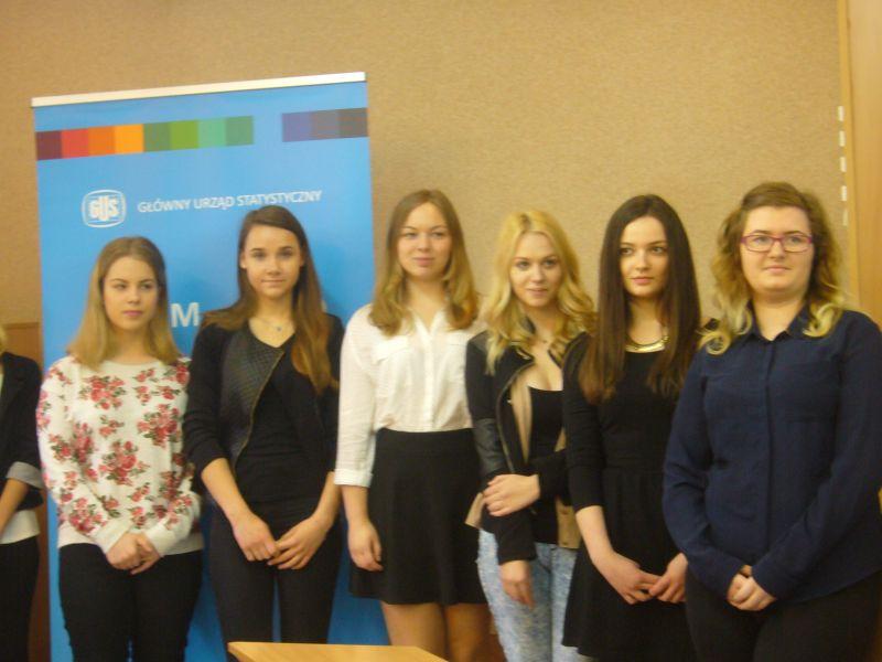 Uczennica ZSP nr 4 w gronie laureatów konkursu statystycznego