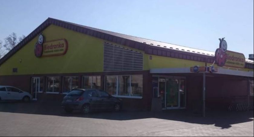 Biedronka i Lidl zmieniają godziny otwarcia