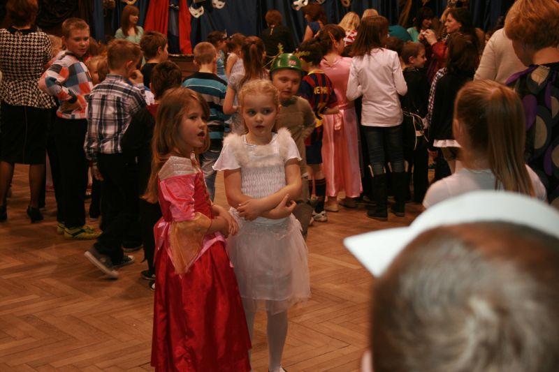 Zabawa karnawałowa w 