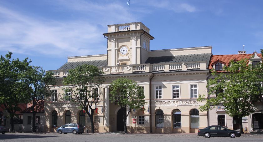 Koronawirus. Łowiccy przedsiębiorcy zostaną zwolnieni z podatku od nieruchomości?