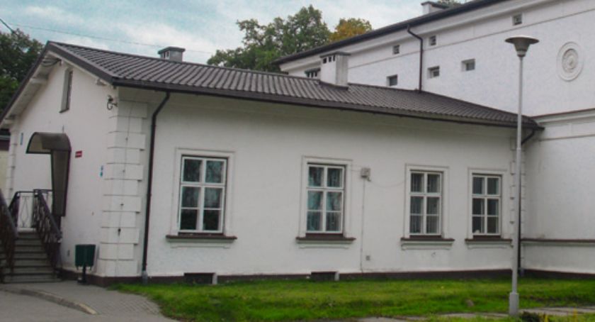 Koronawirus. Pensjonariusz DPS w Borówku z wynikiem negatywnym, pracownicy przechodzą badania