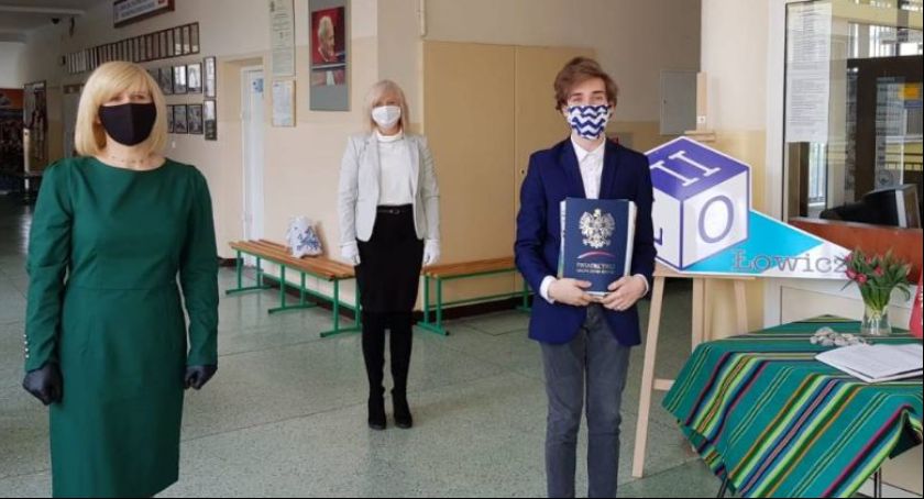 Maturzysta z łowickiego Medyka 