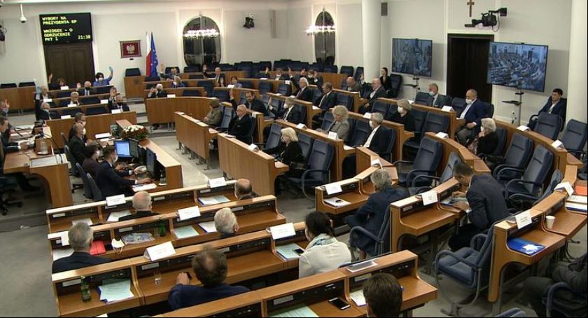 Czy rząd wprowadzi stan klęski żywiołowej?