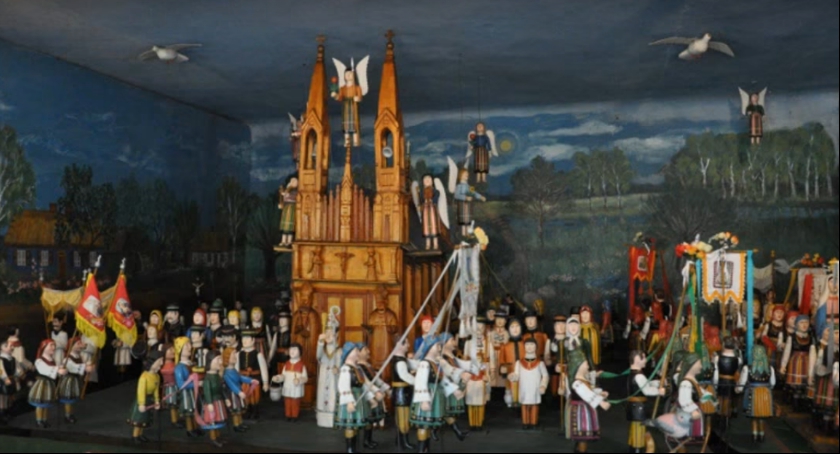 Muzeum w Sromowie: warto zwiedzić zwłaszcza przed świętami