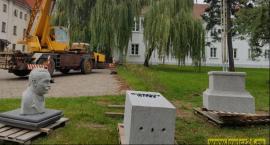 Łowicz. Pomnik Wincentego Witosa stanie przed Starostwem Powiatowym (FOTO i VIDEO)