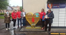 Zduny. W centrum gminy stanął pojemnik na plastikowe nakrętki