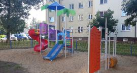 Plac zabaw i siłownia plenerowa na Korabce prawie gotowe (ZDJĘCIA, VIDEO)