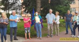 Łowicz. Manifestacja w obronie niezależności mediów (Foto i Video)