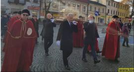 Procesja z relikwiami św. Wiktorii w Łowiczu (foto, film)