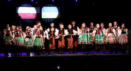  Łowicz. Koncert Koderek dla gości z Ukrainy (foto, film)
