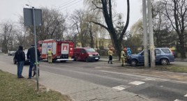 Łowicz. Zderzenie dwóch pojazdów na skrzyżowaniu (foto)