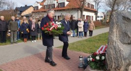 Władze miasta pamiętały o rocznicy katastrofy pod Smoleńskiem (foto, film)