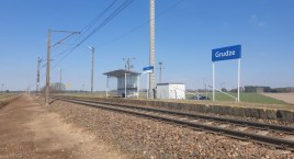 Powiat łowicki. Nowy przystanek PKP w Grudzach