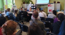 Łowicz. Uchodźcy z Ukrainy spotkali się z przedstawicielką Państwowej Inspekcji Pracy (foto)