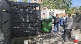 Nowa wiata śmietnikowa stanęła na os. Starzyńskiego (foto)
