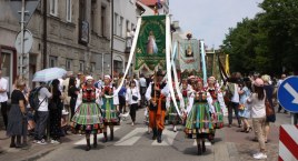 Łowicz. Procesja Bożego Ciała przeszła ulicami miasta (foto, film)