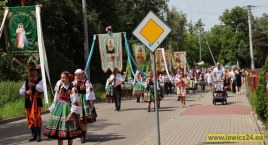 Procesja eucharystyczna na łowickiej Korabce (foto, film)