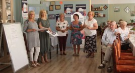 „Twoje słowa. Moja godność”. Seniorzy z Łowicza i instytucje przeciwko dziadurzeniu (foto, film)