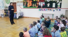 Policjanci rozpoczęli cykl profilaktycznych spotkań z młodzieżą
