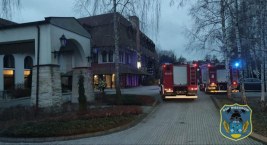 Kolejny raz w tym miesiącu strażacy wezwani do Hotelu Rozdroże! Co jest przyczyną?