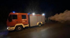 Gmina Bielawy. Pożar śmieci na cmentarzu
