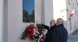 Władze Powiatu uczciły pamięć Żołnierzy Niezłomnych (foto)