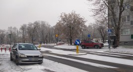 Łowicz. Kolejna kolizja na rondzie przy ul. Mickiewicza (foto)
