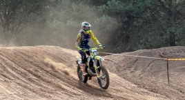 Seroki. Pierwsze zawody motocrossowe w tym roku (foto, film)
