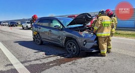 Zderzenie ciężarówki i auta osobowego na A2 pod Łyszkowicami