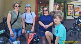 Cykliści ruszyli w poszukiwaniu łowickich kapliczek (foto)
