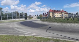 Łowicz. Naprawiono nawierzchnię na rondzie przy wiadukcie