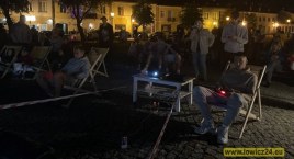 Nowym Rynkiem w Łowiczu zawładnął futbol (foto, film) AKTUALIZACJA