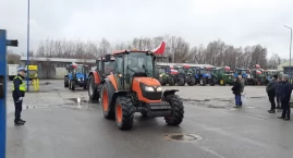 Łowicz. Ogólnopolski protest rolników, ciągniki wyjechały na drogi (foto, film)
