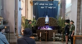 Groby Pańskie w łowickich kościołach (foto)