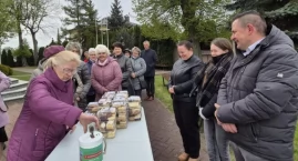 Kiermasz ciast w Bełchowie - charytatywna akcja na rzecz Michała! (foto)