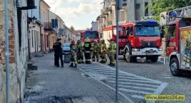 Ponowny pożar pustostanu na Nowym Rynku w Łowiczu (foto, film)
